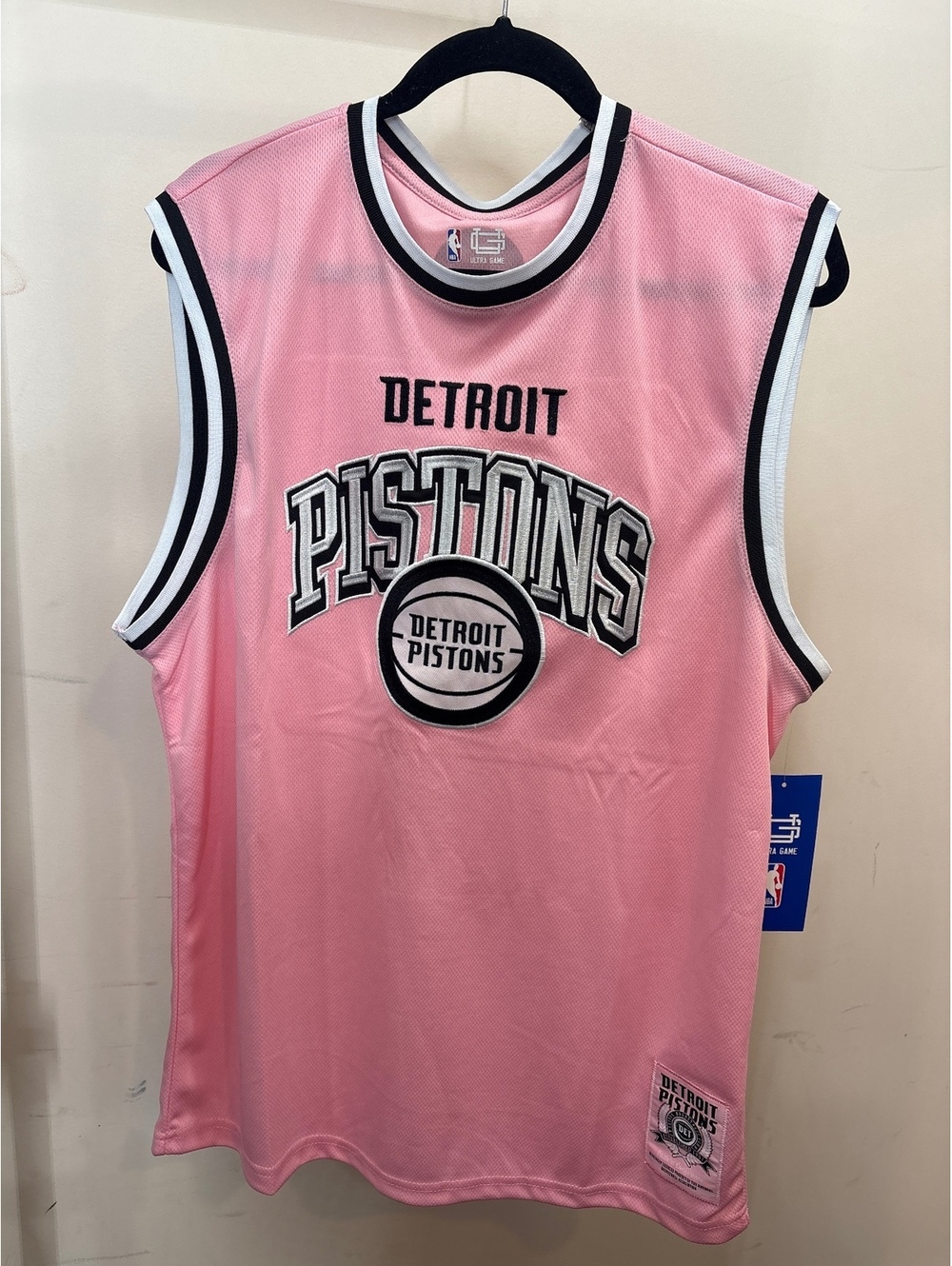 NBA Detroit Pistons Pink Basketball Jersey Size L